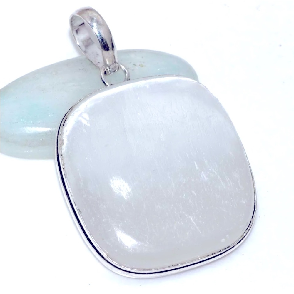 Selenite silver pendant - Picture 7 of 7